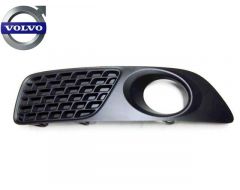 Bumperrooster linksvoor met mistlamp zonder parkeerhulp Volvo V70 (08-13) Volvo 30678639