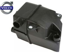 Carterventilatie pot 5-Cil. Volvo C70 -05 S60 -09 S80 -06 V70n XC70n 01-08 XC90 -14 Volvo 8692211
